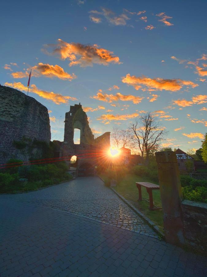 Hexenhaeuschen Dreieichenhain Buitenkant foto